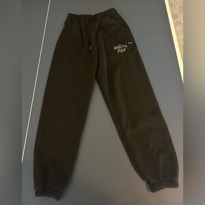 Black White Fox Sweatpants
Size Small